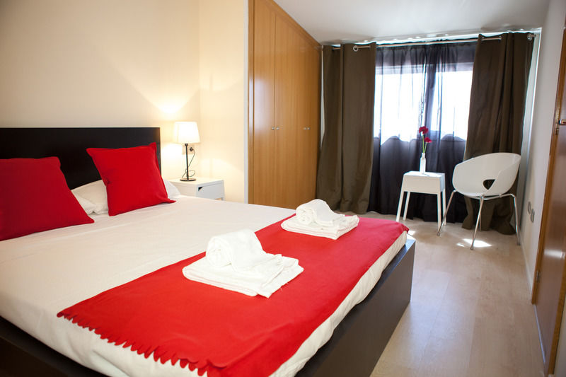 Hulot B&B Valencia Exterior photo